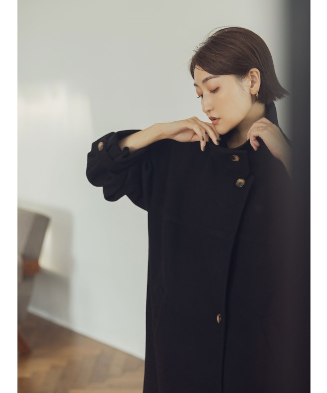 金子麻貴さん着用》スタンドカラーエコウールコート