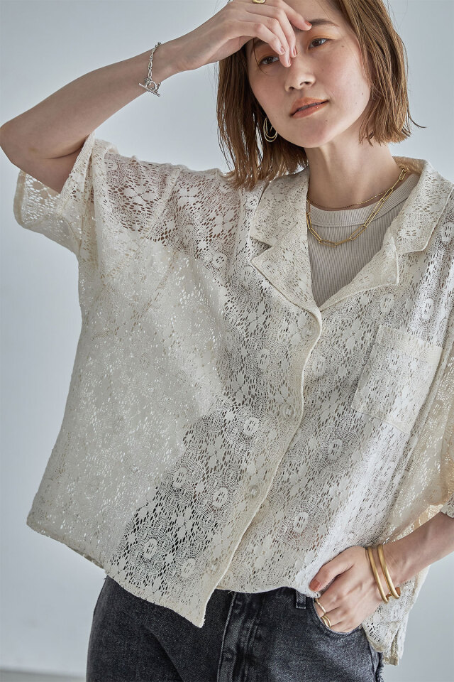 開襟レースシャツ