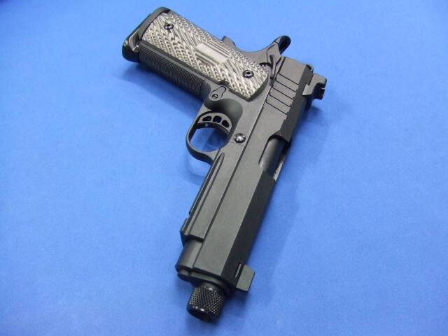 BN-SILENT HAWK CO2 ・サイレント ホーク | Baton Aorsoft