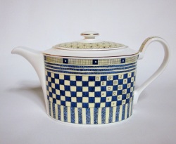 ウェッジウッド（Wedgwood）サムライブルー ティーポット【西洋