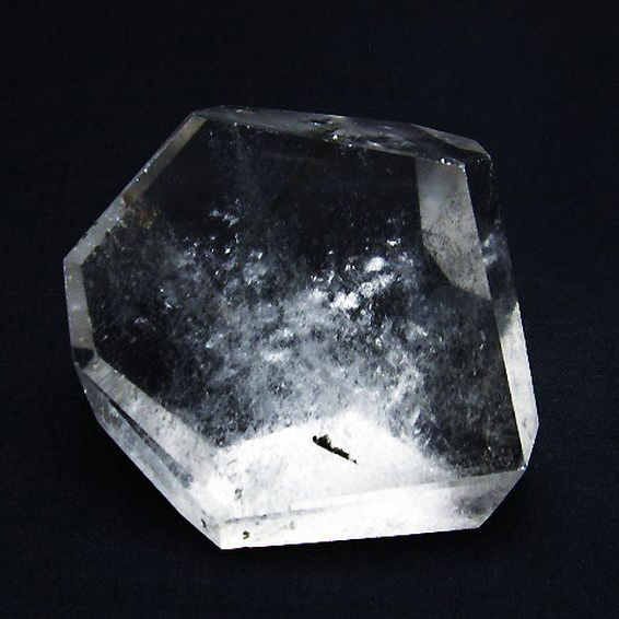 ガーデンクォーツ（庭園水晶）原石[T72-2444]