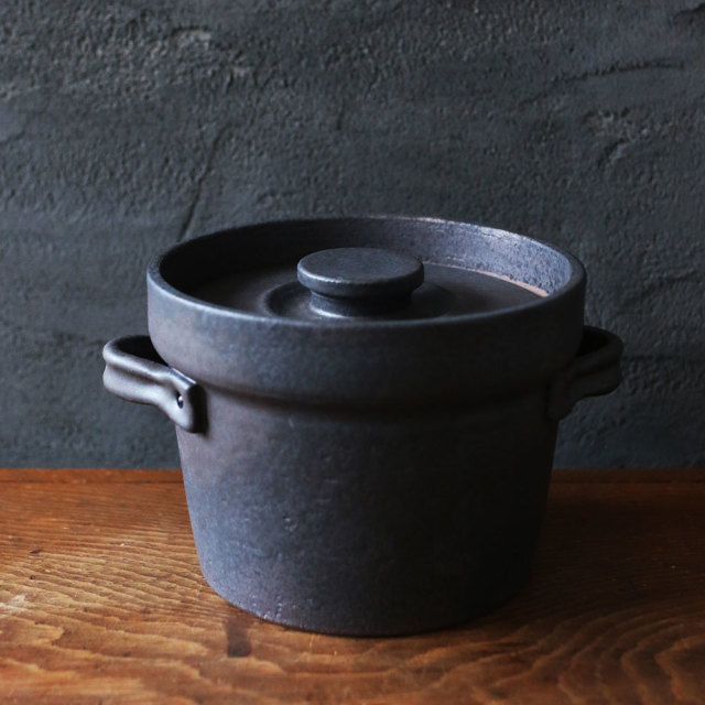 炊飯土鍋 2合 // 石渡 磨美