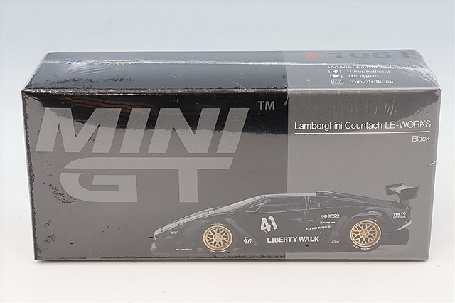 TSM ミニGT 1/64 ランボルギーニ LB-シルエットワークス ムルシエラゴ