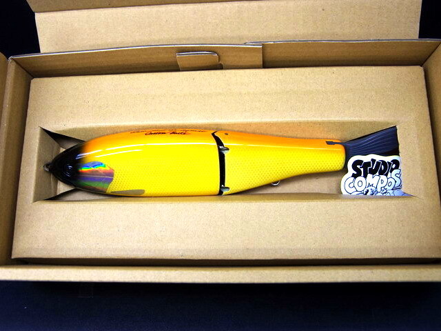 スタジオコンポジット VOLTA 235 RTM 235mm/約98g（ボディのみ