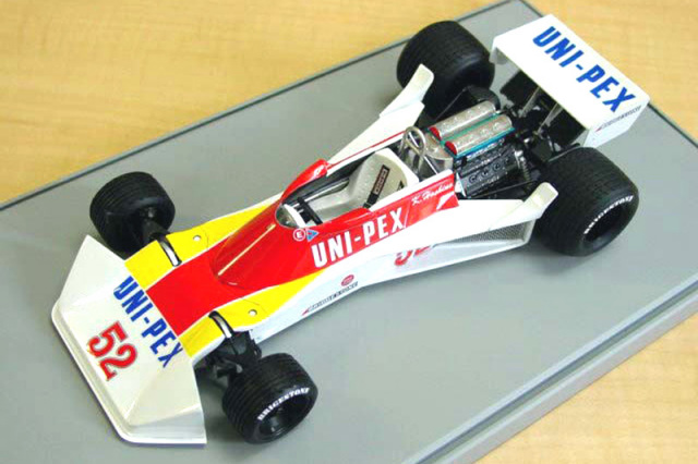 スタジオ27 1/20 レジンキット サンダーボルト SV11 日本 GP 赤い