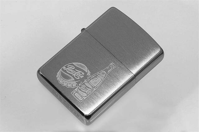 Zippo ジッポー 絶版・2003年製造 PEPSI ペプシ US加工 F メール便可