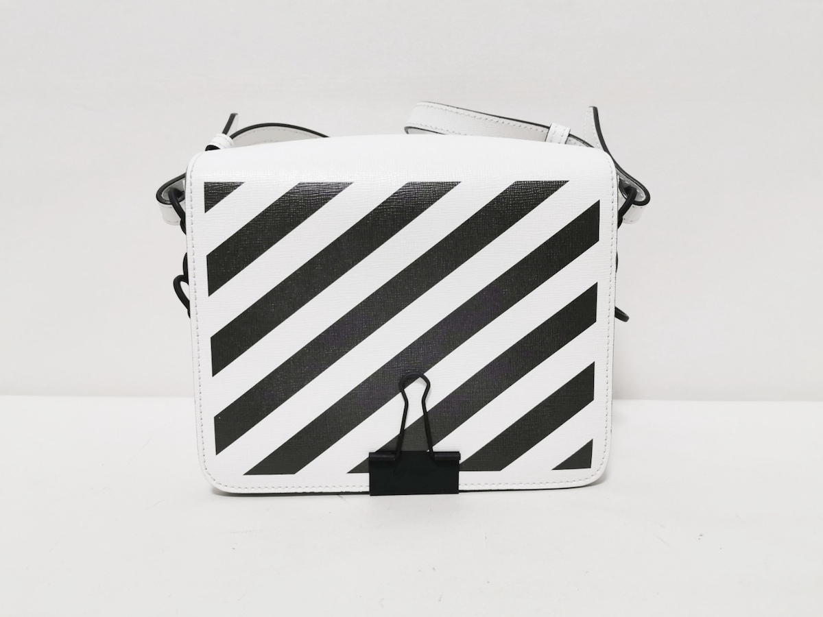 オフホワイト/ショルダーバッグ/白×黒/レザーの買取実績【ブランディア】