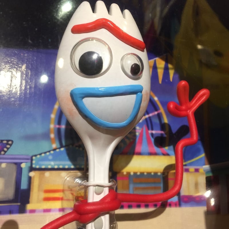 トイストーリー4 ディズニー ピクサー フォーキー トーキング&ダンス