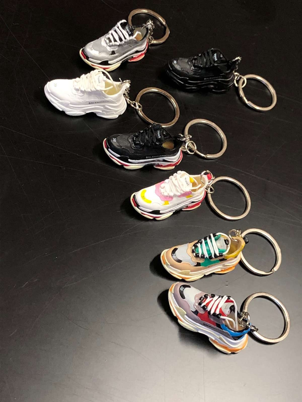 Balenciaga バレンシアガ スニーカー キーホルダー 7種セット 箱無し