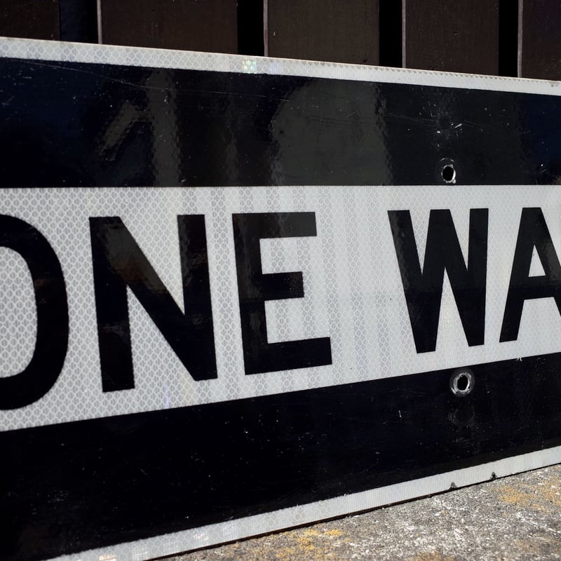ビンテージ ONE WAY ワンウェイ ロードサイン 看板 アメリカ製