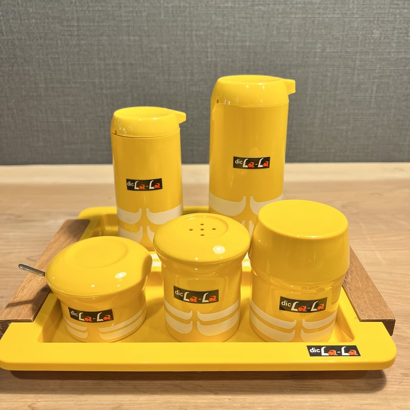 昭和ポップな黄色が可愛い！ラジオOK・SHARP QT-22【外観美品】 Amazon