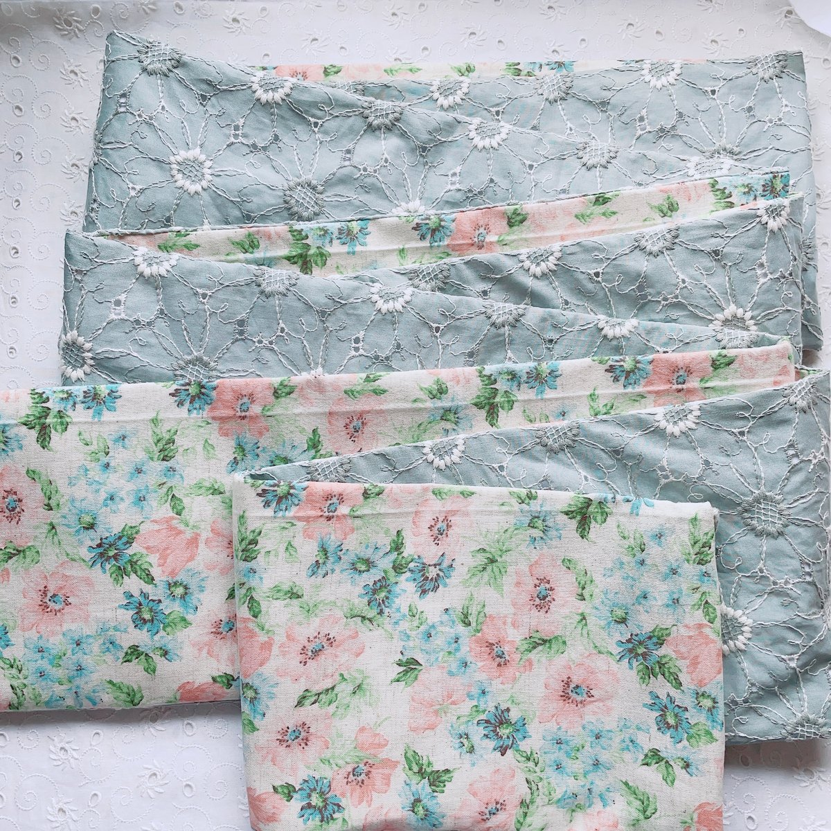 マーガレットのコットンレースと花柄生地のリバーシブル半幅帯