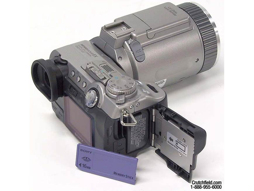 Sony DSC-F707 5.2-megapixel Cyber-shot® digital camera with Memory