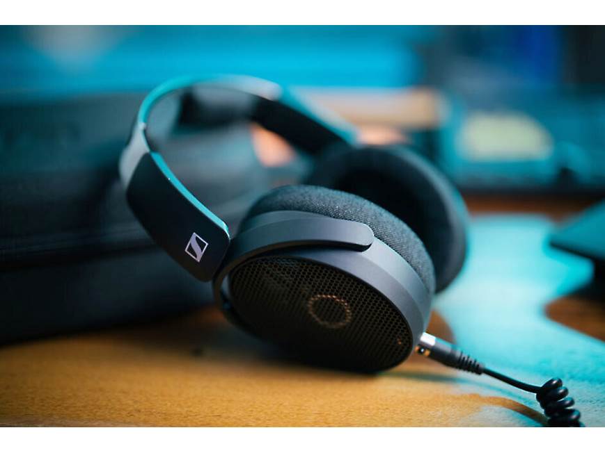 Sennheiser HD 490 PRO Open-back wired studio headphones at Crutchfield