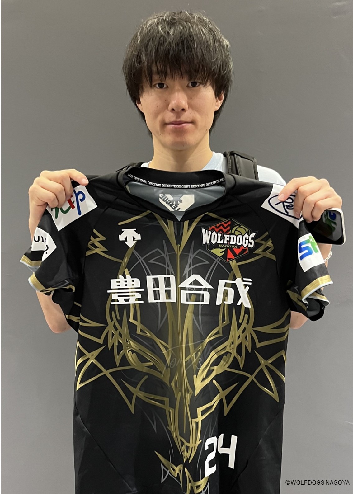 J*3様 サントリーサンバーズ 小川智大サイン入りユニフォーム XLサイズ