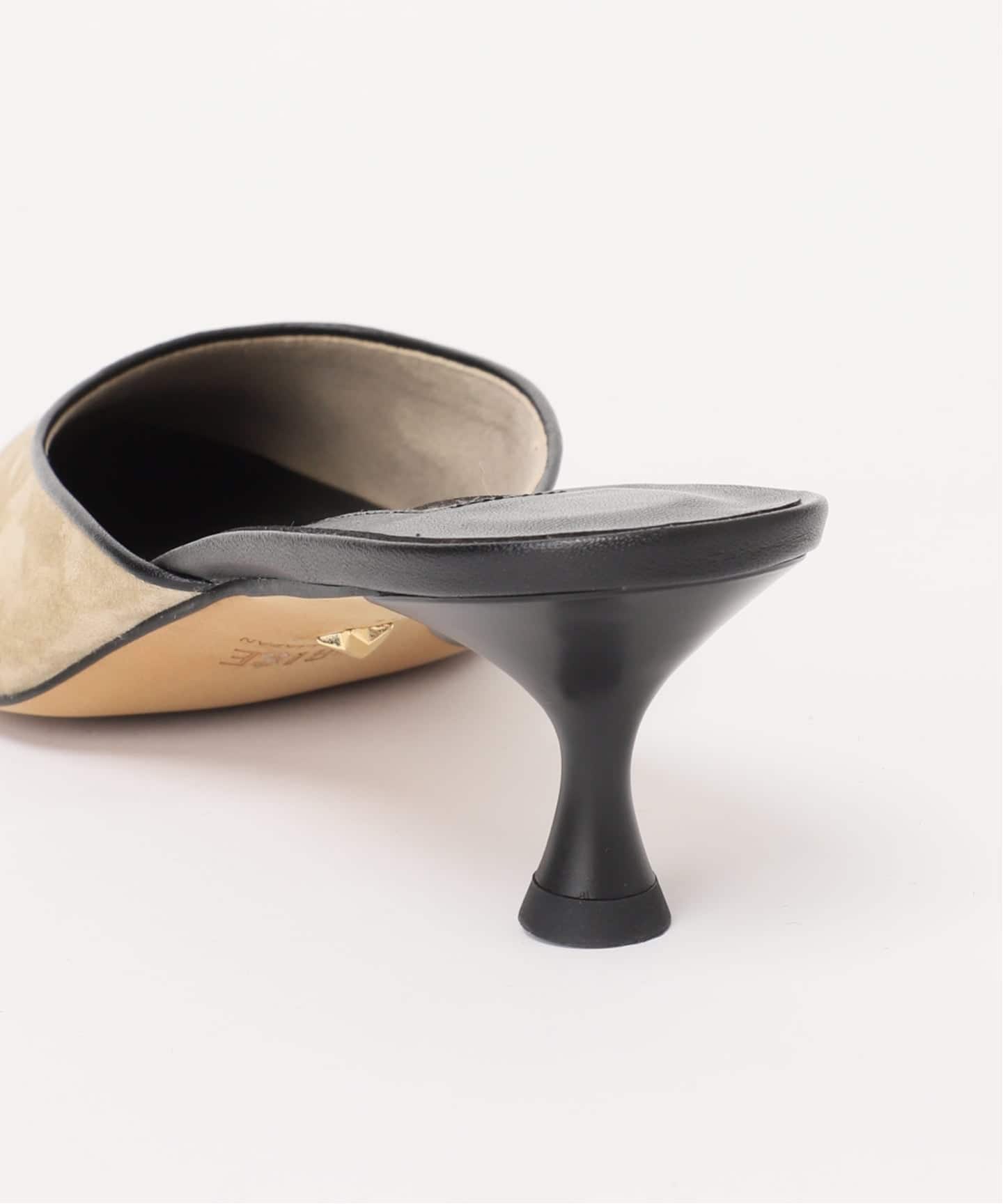 予約》GRISE4.5cmレザーポインテッドミュール（パンプス）｜GRISE