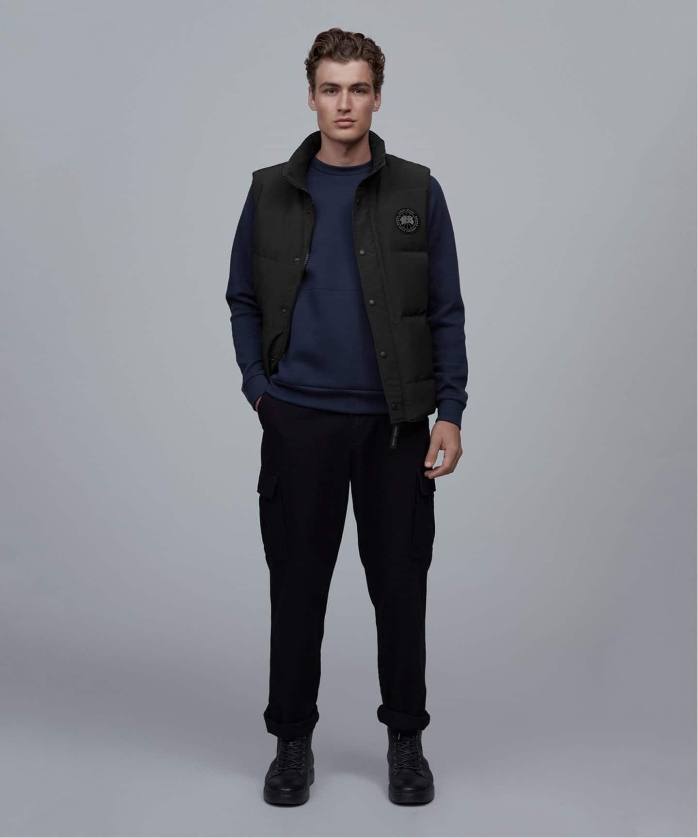 CANADA GOOSE (カナダグース) GARSON VEST BLACK LABEL（ダウン・中綿