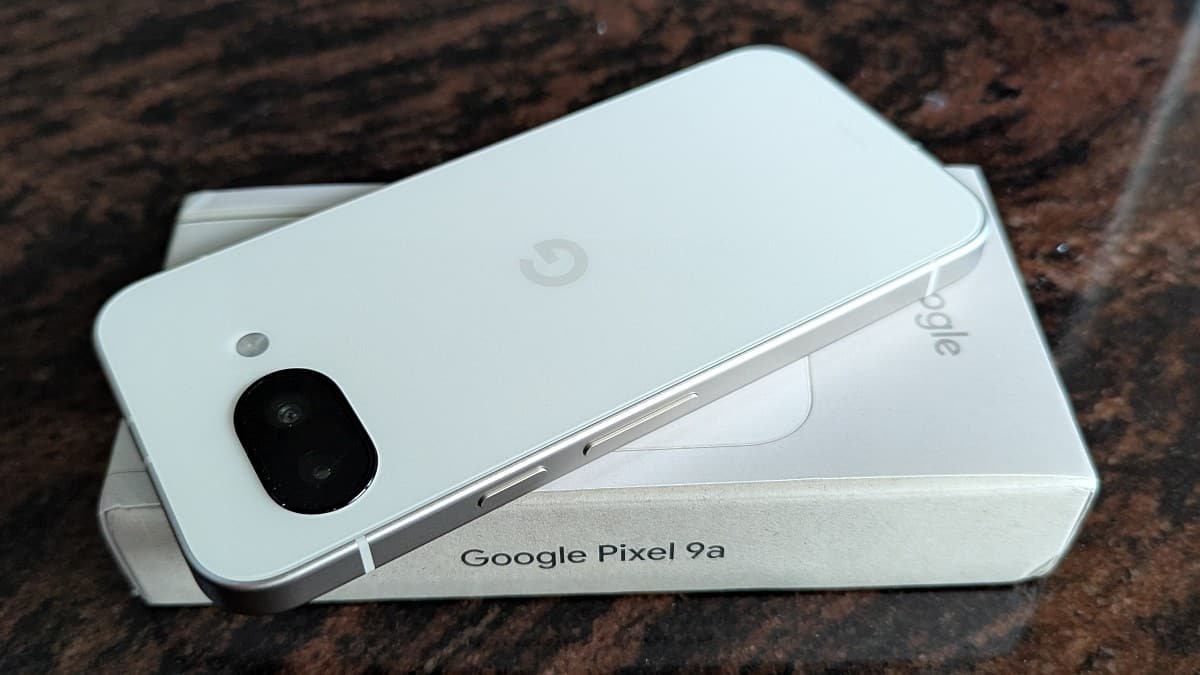 Google Pixel 9a Long-term Review with Android 16: Strong basics
