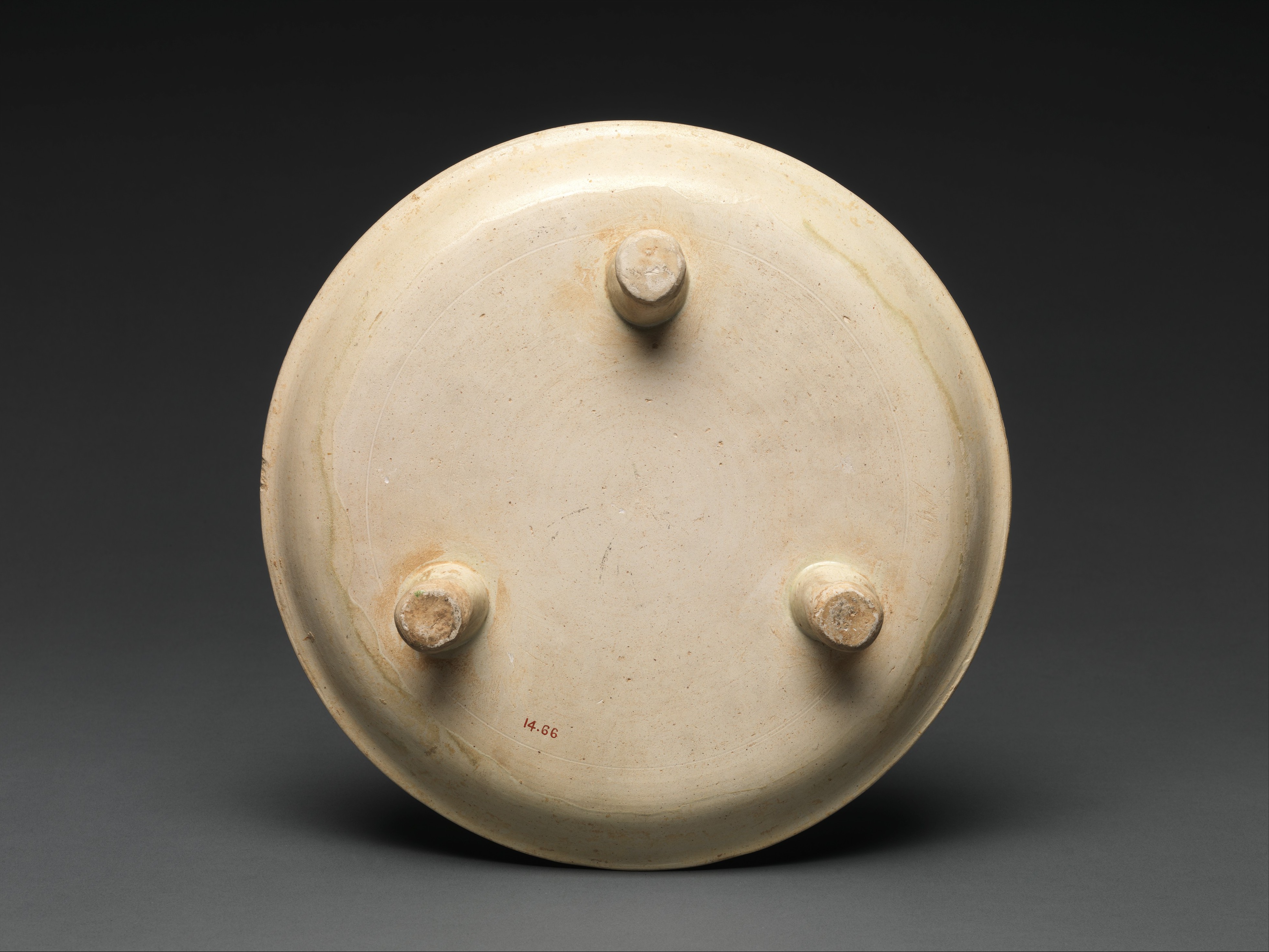 Tray - China - Tang dynasty (618–907) - The Metropolitan Museum of Art