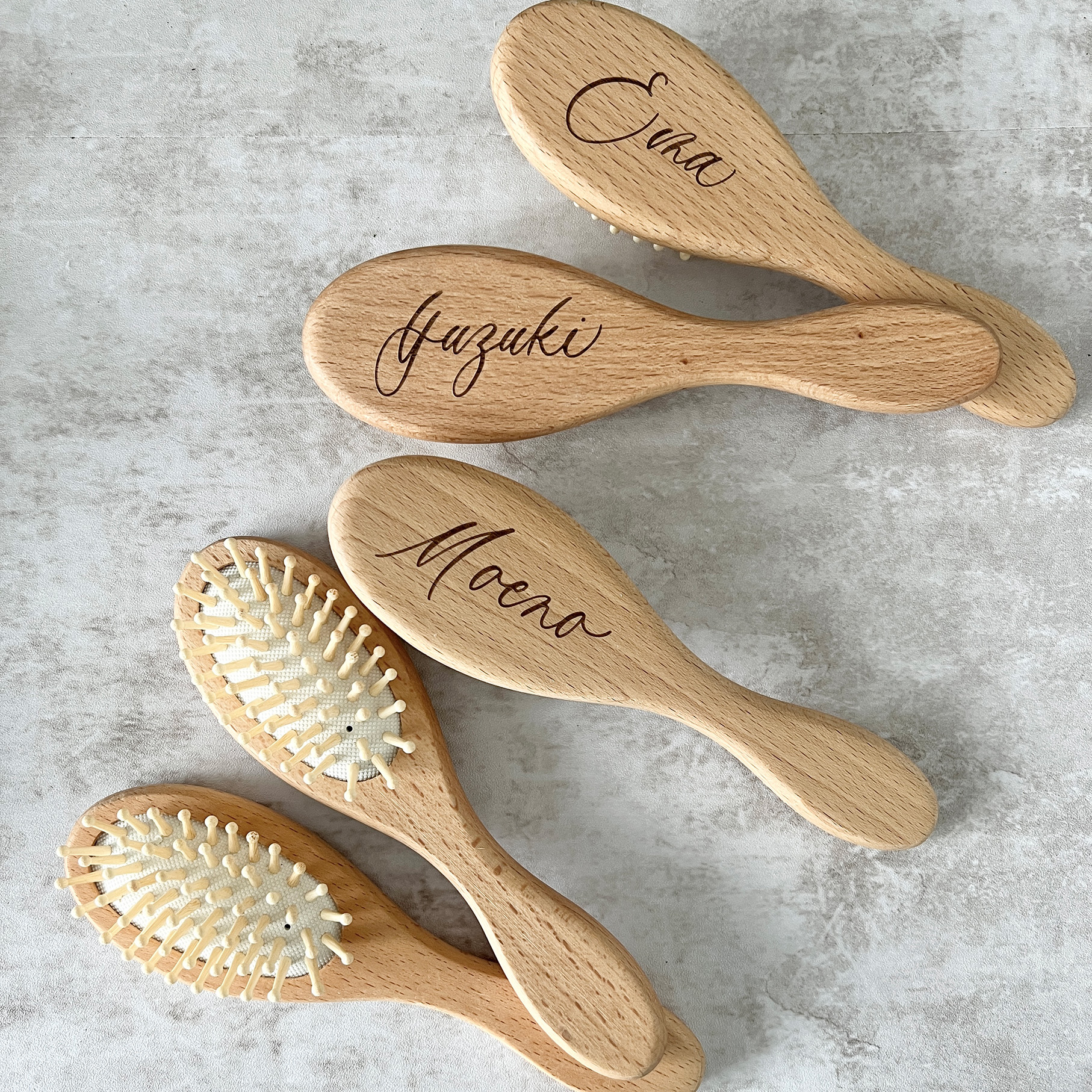 名入りブラシ | Affectueux（アフェクチュ）のプレゼント・ギフト通販