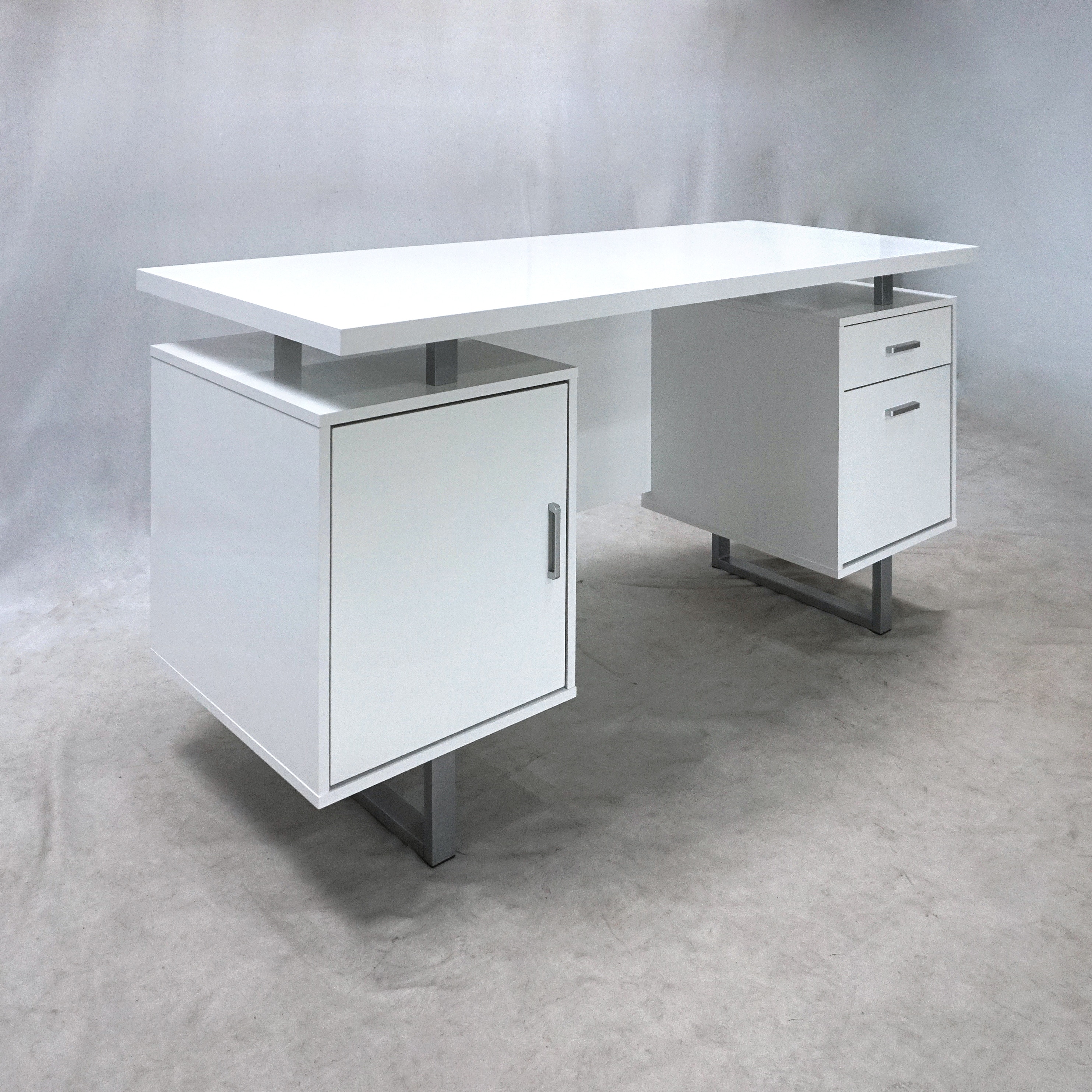 Coaster Home Office Lawtey 60-inch 2-drawer Computer Desk White