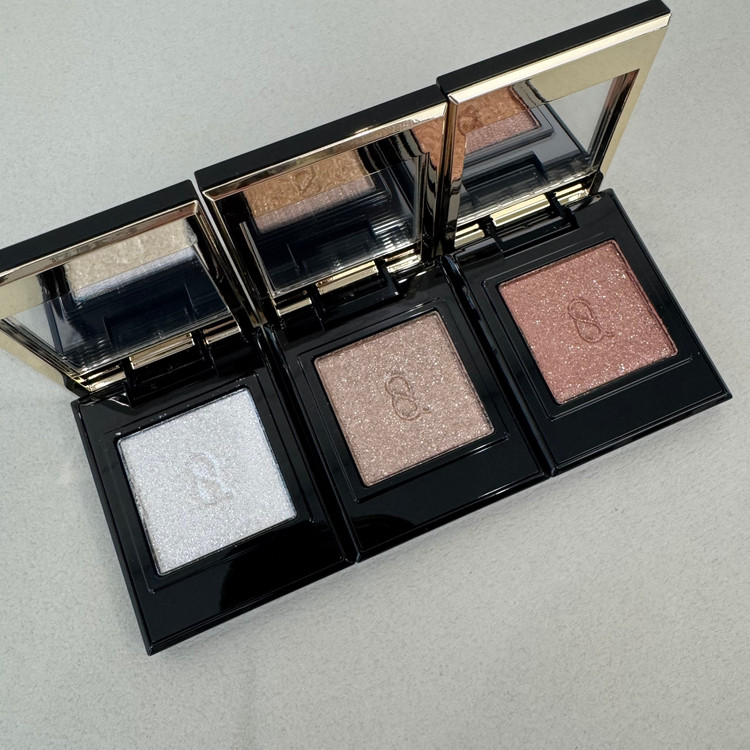 2025秋コスメ】SUQQU新色徹底レビュー！【アイシャドウ／チーク