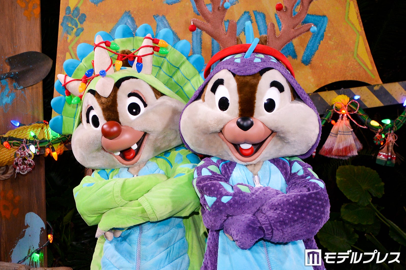 可愛すぎるチップ＆デール“シマリスザウルス”がクリスマス仕様に 開園