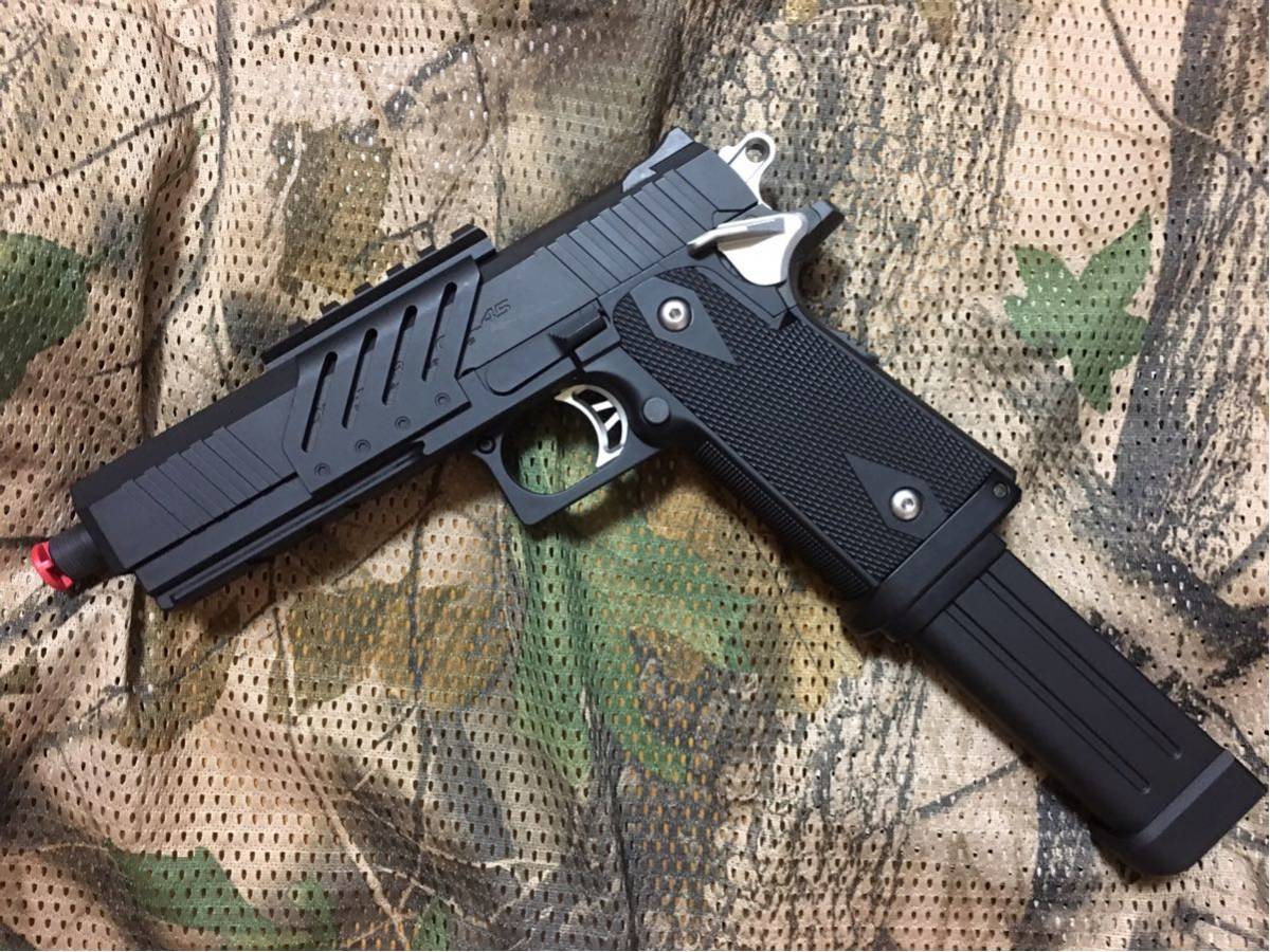 電動ガン HI-CAPA E ハイキャパe 東京マルイ 箱スペアマガジン付 電動