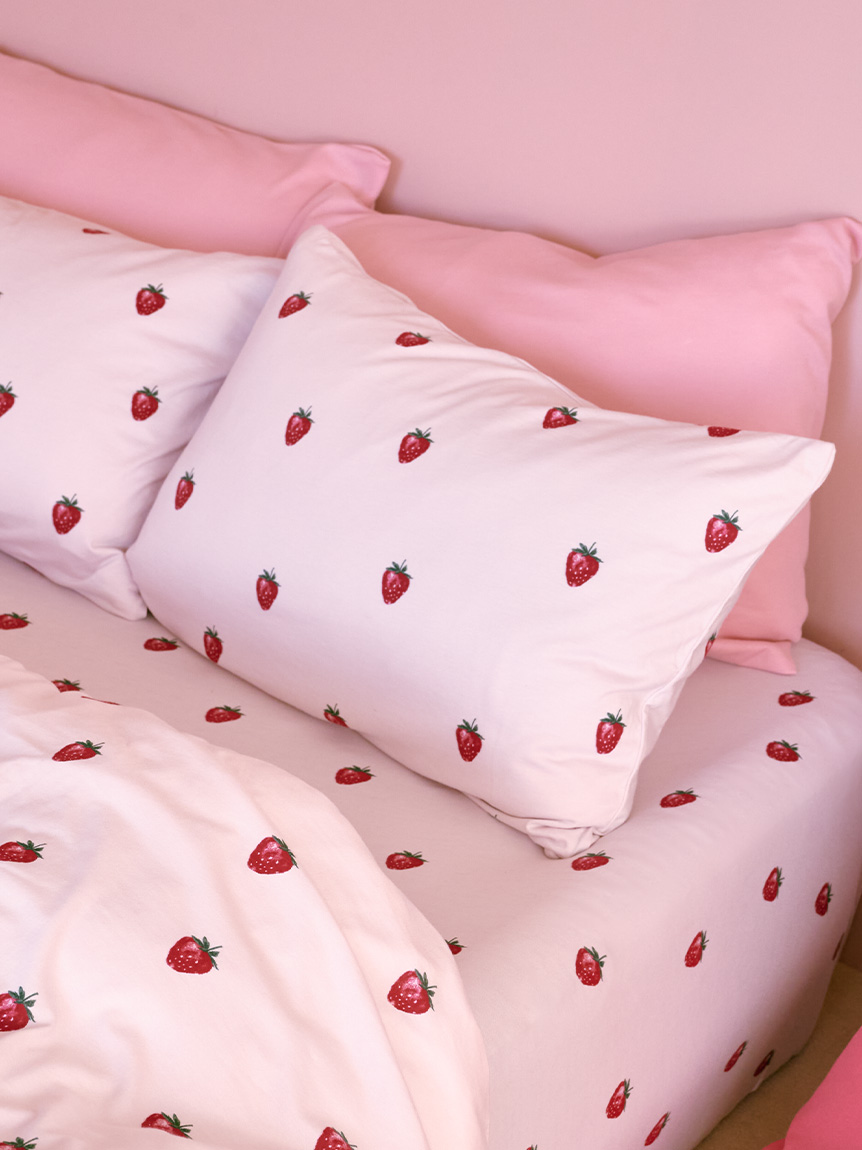 Sleep】ストロベリー柄ピローケース(枕カバー)｜ルームウェア