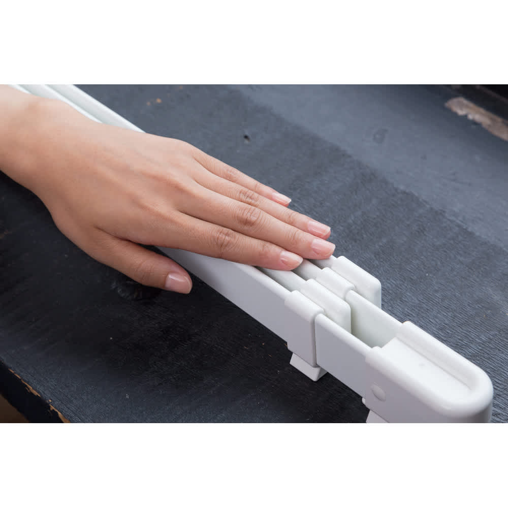 結露と冷気を抑制！「窓際ヒーター」幅90～120cm伸縮式 通販 - ディノス