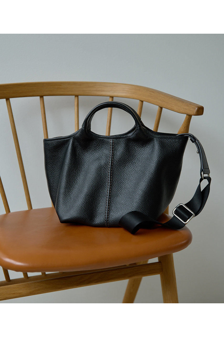 Whim Gazette(ウィム ガゼット)｜【Hoaw.】レザーストラップバッグ