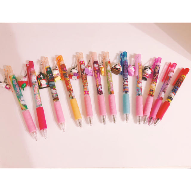 s*e様 ご当地Hello Kitty ボールペン8本シャープペンシル 2本 レ s*e様