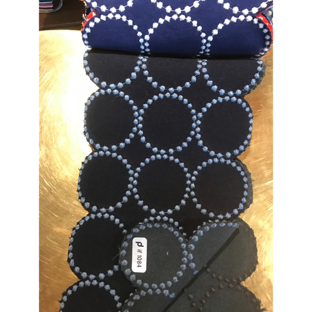 ミナペルホネン タンバリン ハンドメイド チェア ウェグナー CH33