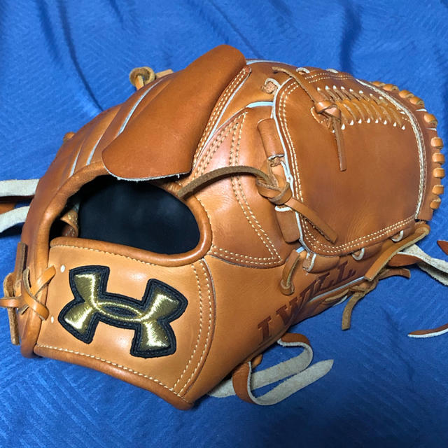 Under Armour 軟式野球グローブ オレンジ本日より3日間50％オフ Under