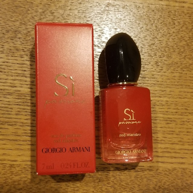 新品未開封 香水 GIORGIO ARMANI シィパシオーネの通販 by ran's shop
