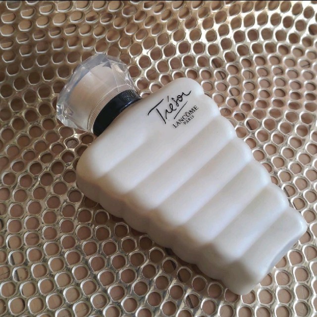 LANCOME - レア希少品☆新品☆ランコム トレゾア ボディローション