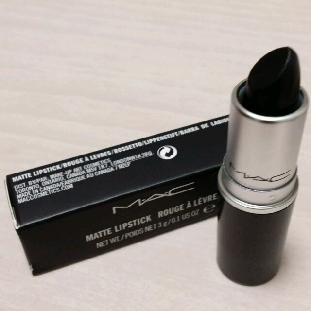 MAC - 再入荷！M.A.C黒リップ【10/20】の通販 by ゴシック&ロリータの