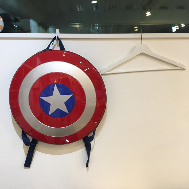 キャプテンアメリカ シールド リュックの通販 by winbell403's shop