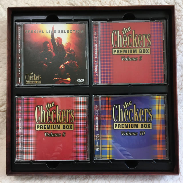チェッカーズ PREMIUM BOX CD &DVDの通販 by チャーミー's shop｜ラクマ