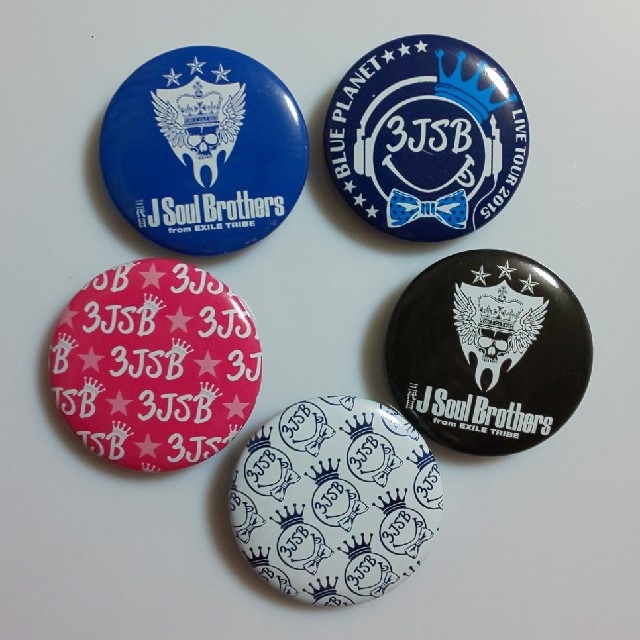 EXILE 三代目 NAOTO クリーナー 缶バッヂ ネーム 3代目、EXILEの缶