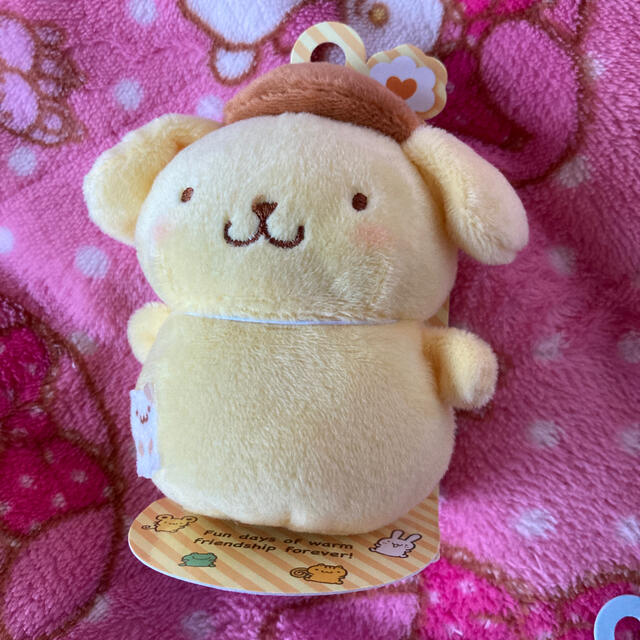 ポムポムプリン 指人形マスコットの通販 by メロショップ｜ラクマ