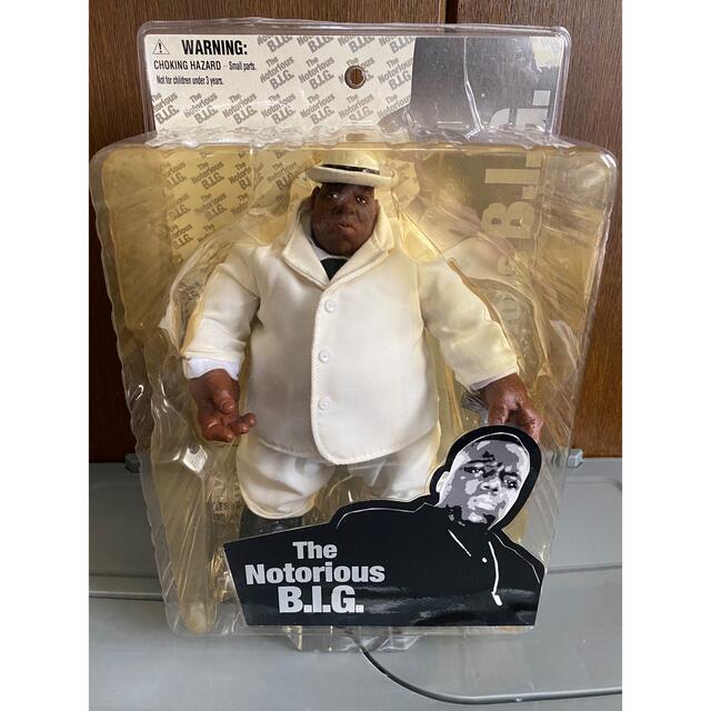 The Notorious B.I.G. フィギュア 白スーツの通販 by ☆poser's shop