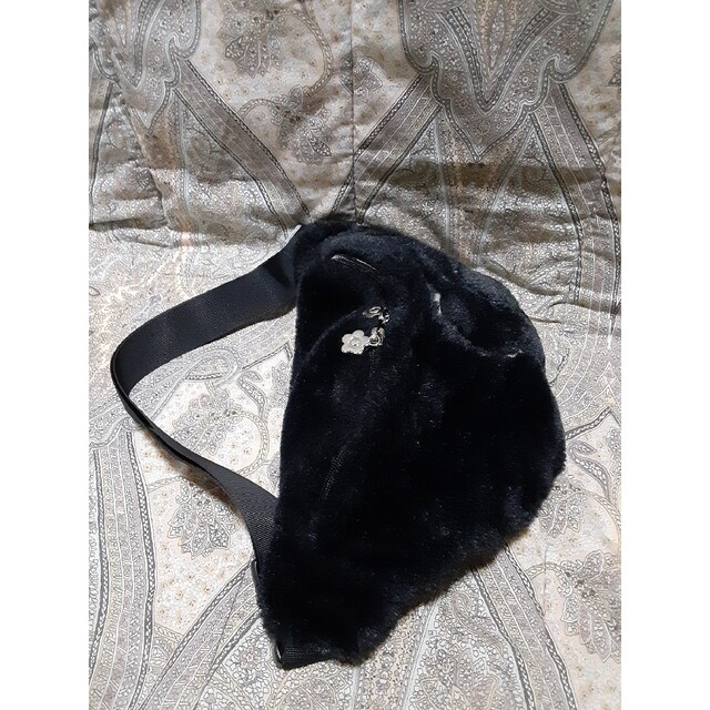 MARY QUANT - マリークワント MARY QUANT もこもこ/ボディバッグの通販