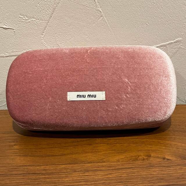 MIU MIU - aloha様専用 miu miu ミュウミュウ サングラスケース 美品の