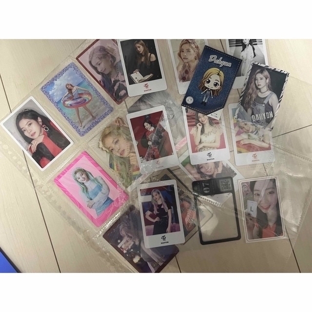TWICE - 最終値下げ！TWICE トレカ まとめ売りの通販 by リスちゃん