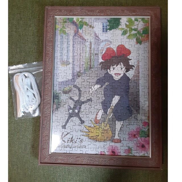 ジブリ - 魔女の宅急便パズル ジブリがいっぱいフレーム付きの通販 by