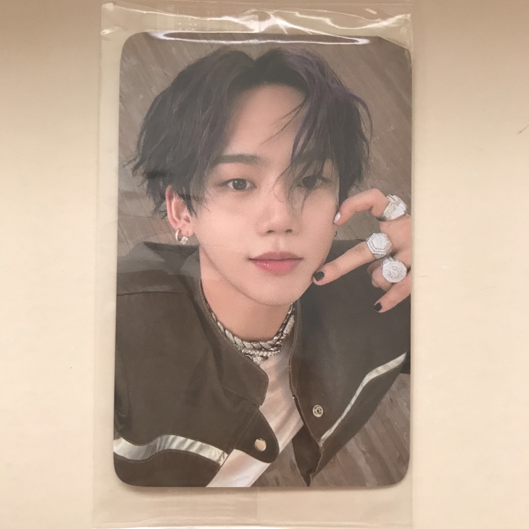 TREASURE REBOOT ヒョンソク トレカ us exclusive TREASURE REBOOT