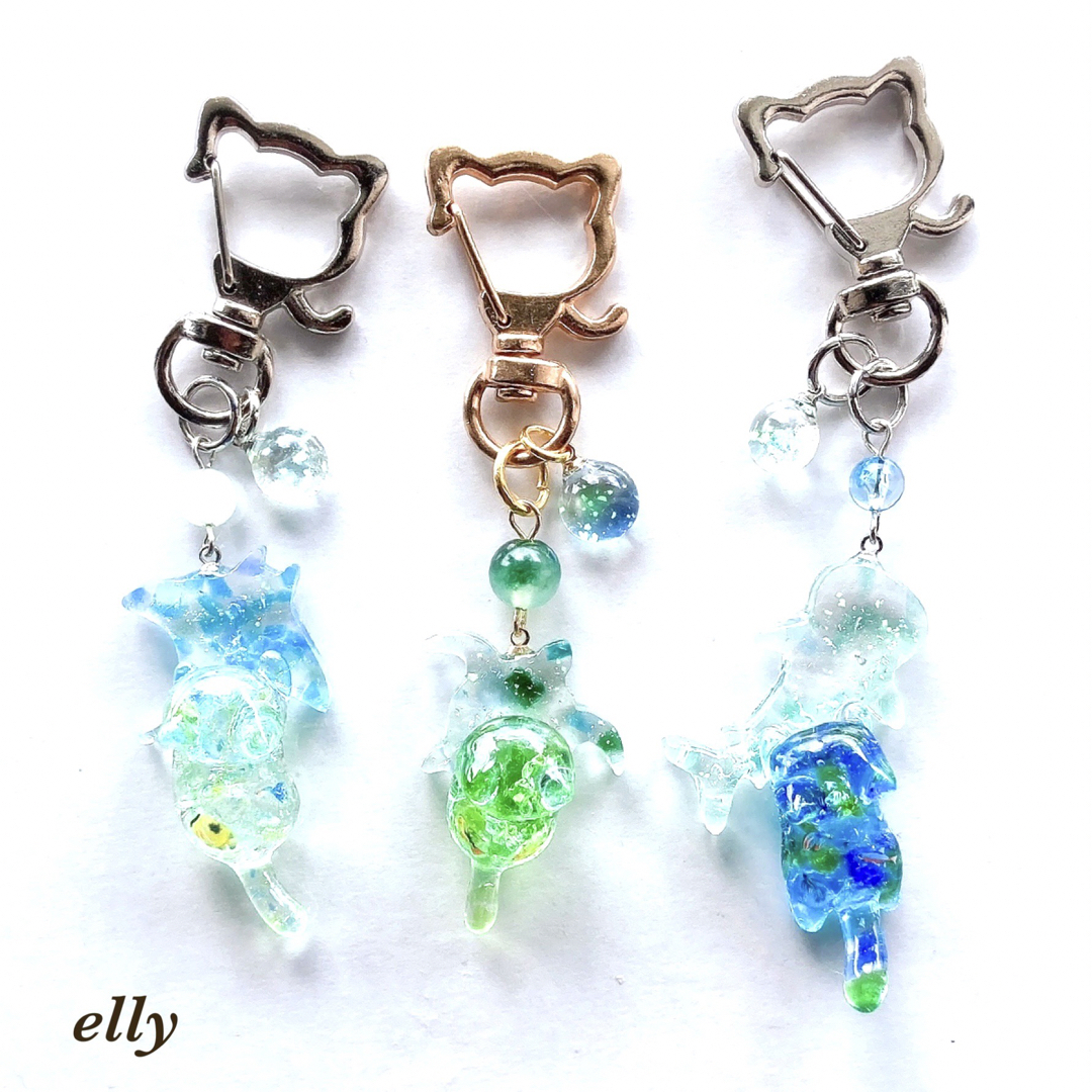 琉球ガラス 海ほたる 蓄光 ウミガメ ホヌ おすわり猫 レジン