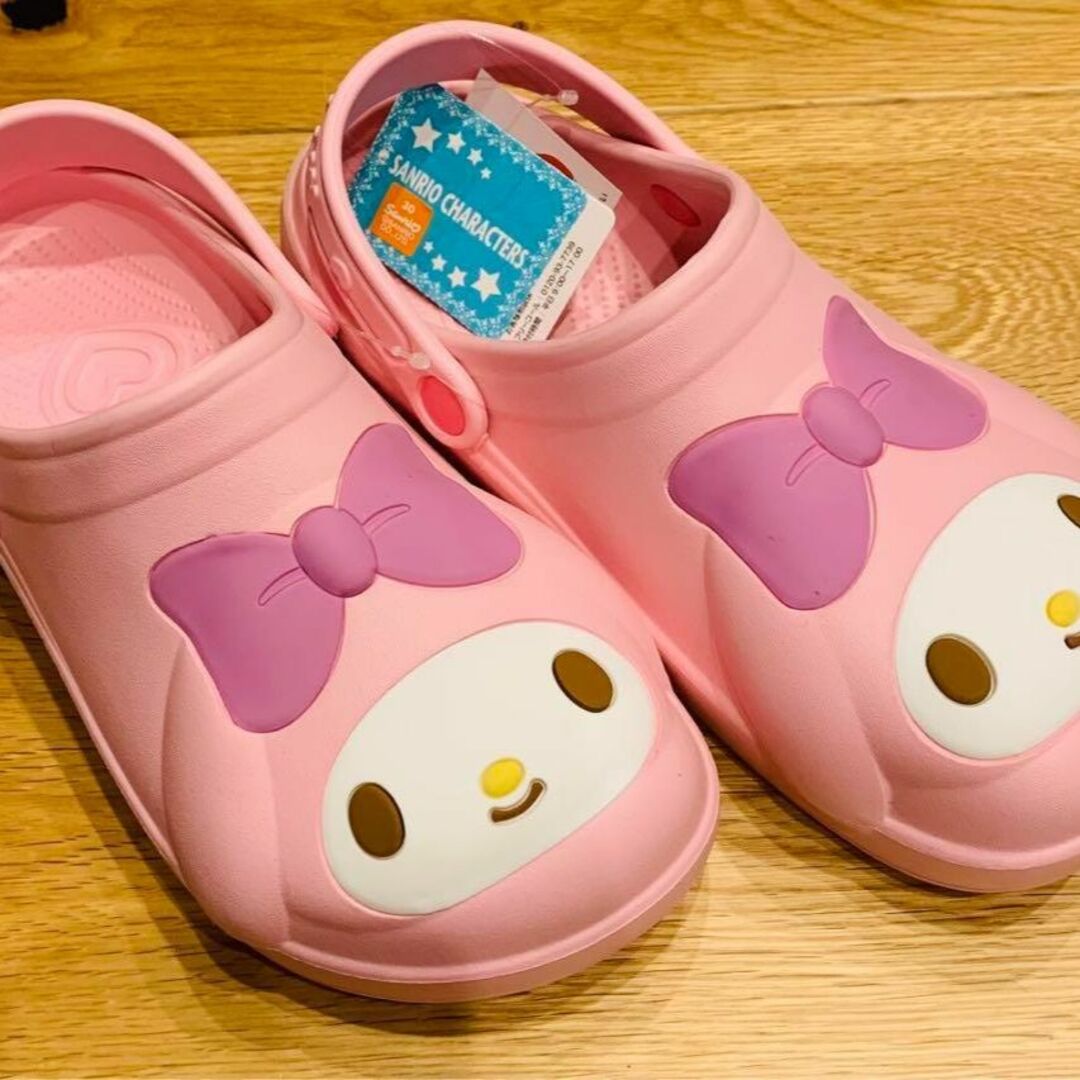 新品 マイメロディ クロックス タウンサンダル ピンク Lサイズの通販