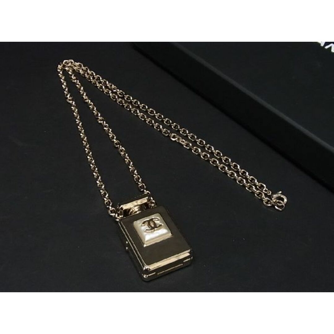 CHANEL - □極美品□ CHANEL シャネル ココマーク パフューム